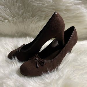 Predictions brown faux suede pumps